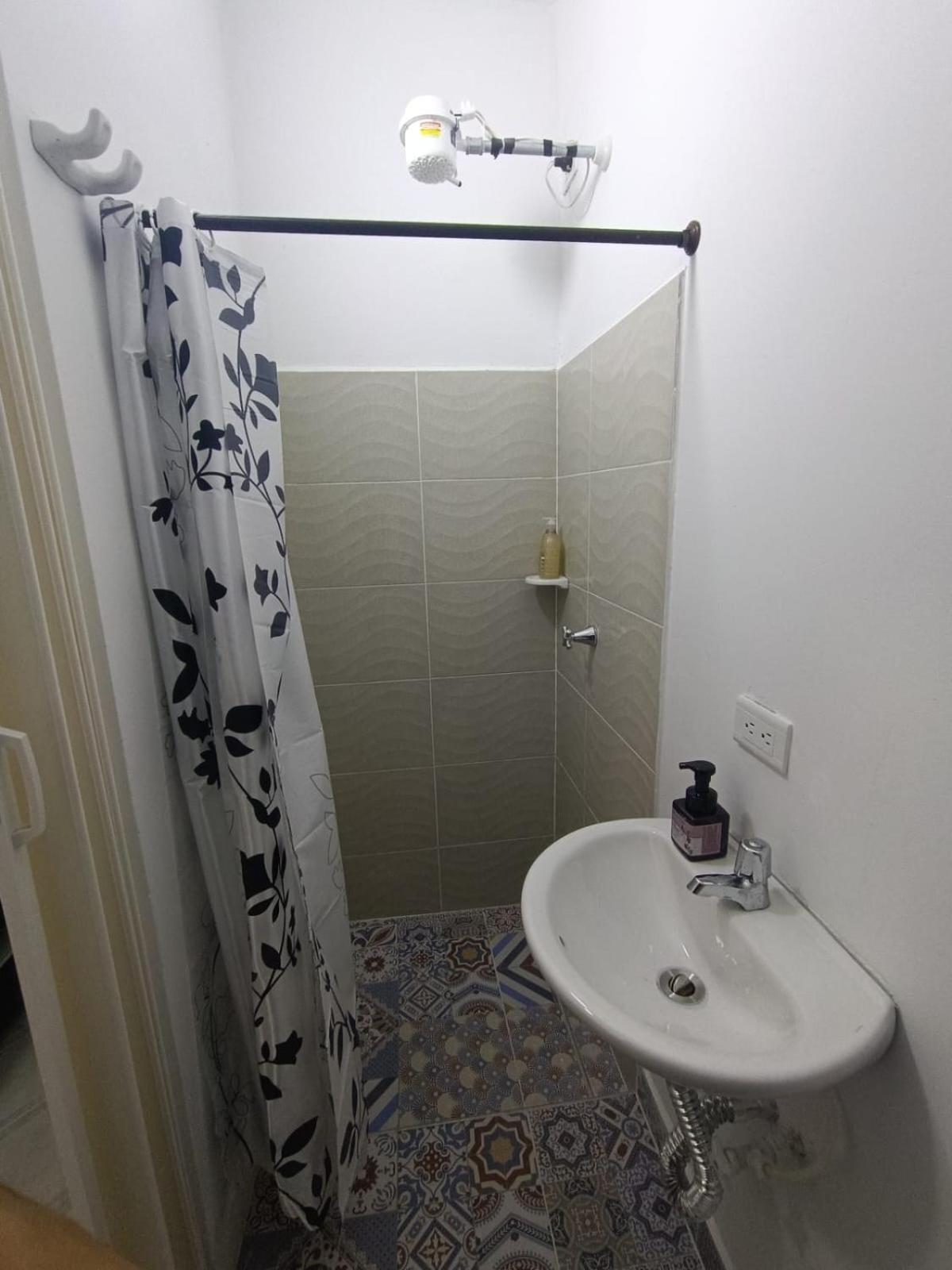 Confortable Habitacion En Apartamento Amoblado 하르딘 외부 사진